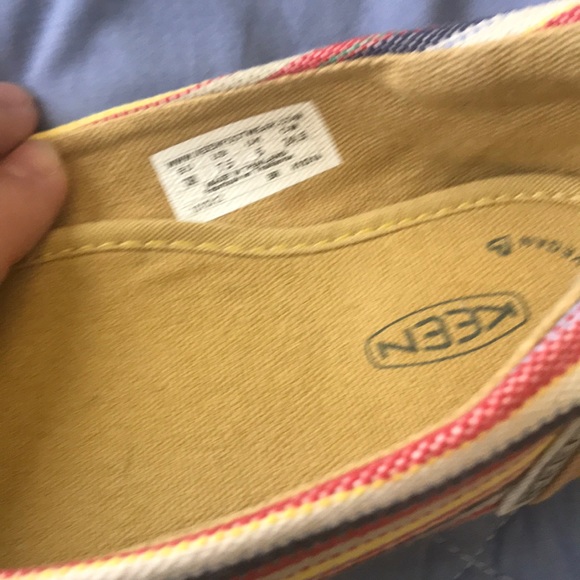 Shoe - Picture 5 of 5